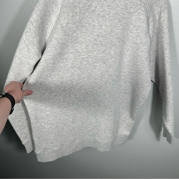 Brunette The Label 'Hey Babe' Grey Crew Neck Sweatshirt Size Small/Medium - Picture 13 of 16